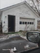 2468 US-11 in Mooers, NY - Foto de edificio - Building Photo