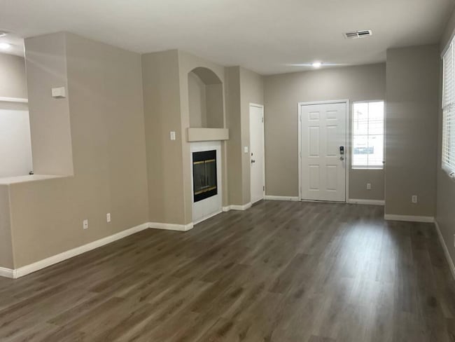 property at 5952 Hickory Nut Ave