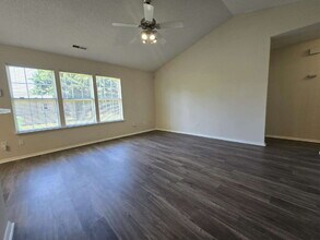 6308 Saybrooke Dr in Raleigh, NC - Building Photo - Building Photo