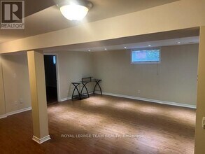 685 Everlasting Crescent in Ottawa, ON - Building Photo - Building Photo