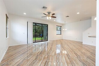 15326 Summit Pl Cir in Naples, FL - Building Photo - Building Photo