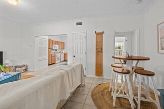 114 Cedar St in St. Augustine, FL - Building Photo - Building Photo