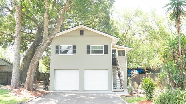 property at 2116 Henderson Dr