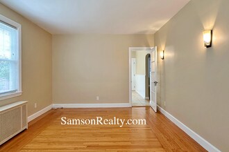 1082 Smith St in Providence, RI - Building Photo - Building Photo