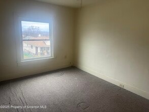 1315 Farr St in Scranton, PA - Building Photo - Building Photo