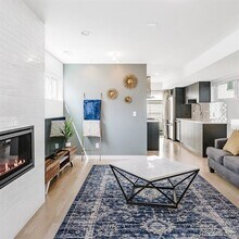 3437 Lawrence St in Denver, CO - Building Photo - Building Photo