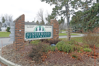 Hunter Woods Apartments in Lapeer, MI - Building Photo - Other