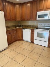 282 Washington Ave in Englewood, FL - Building Photo - Building Photo