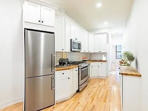 638 Warren St in Brooklyn, NY - Building Photo - Building Photo