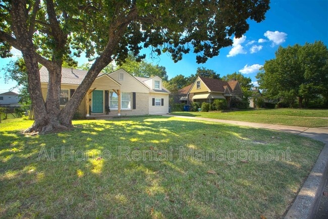 718 S Quebec Ave in Tulsa, OK - Building Photo - Building Photo