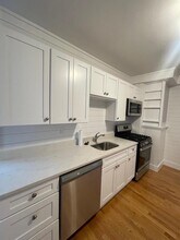 545 Somerville Ave, Unit 3 in Somerville, MA - Building Photo - Building Photo