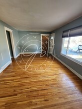 3265 Schneider Rd in Toledo, OH - Building Photo - Building Photo