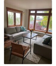 915 W Newell St, Unit Unit 1 in Seattle, WA - Building Photo - Building Photo