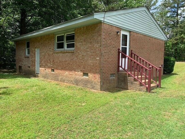 4717 Taylors Gin Rd in Castalia, NC - Building Photo - Building Photo
