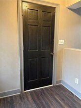 1562 Linksview Close in Stone Mountain, GA - Building Photo - Building Photo