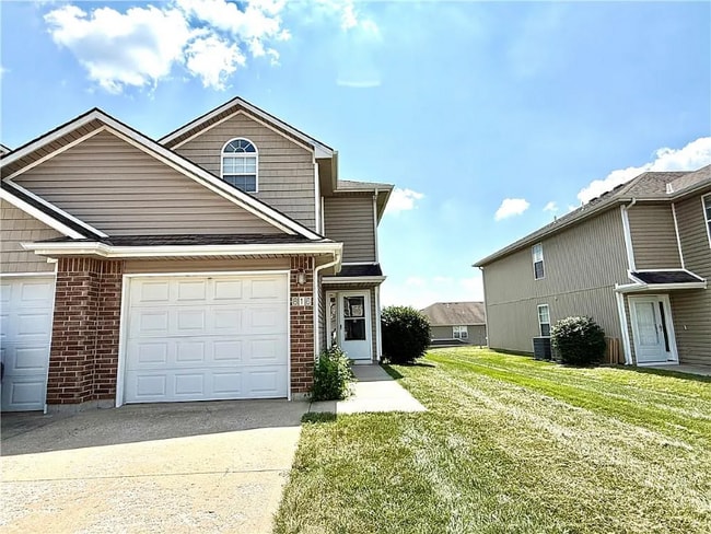 property at 816 SW Peach Tree Ln
