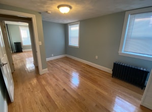 309 Highland Ave, Unit A in Somerville, MA - Foto de edificio - Building Photo