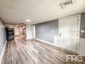 600 Howell St in Greenville, NC - Building Photo - Building Photo