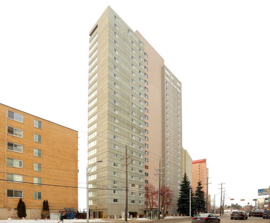 The Gainsborough in Edmonton, AB - Building Photo