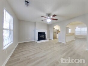 5021 Meadow Trce in Fairburn, GA - Building Photo - Building Photo