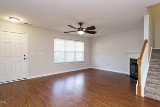 3817 Bison Hill Ln in Raleigh, NC - Building Photo - Building Photo