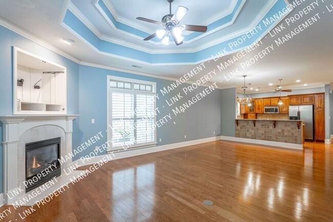property at 7655 Lenox Trace Dr