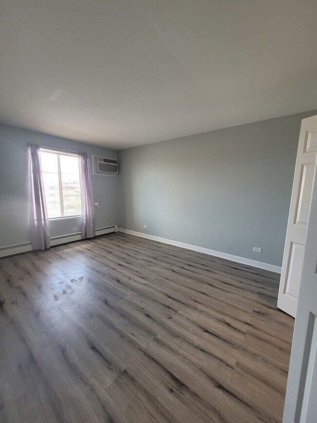 157 S Gregory St in Aurora, IL - Building Photo - Building Photo