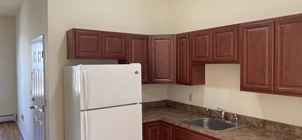 129 Court St in Elizabeth, NJ - Building Photo - Building Photo