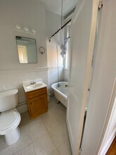 1330 Commonwealth Ave, Unit 7 in Boston, MA - Building Photo - Building Photo