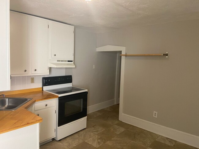 422 W Orange St in Lancaster, PA - Building Photo - Building Photo