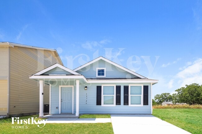 13726 Haystack Rdg in San Antonio, TX - Building Photo - Building Photo
