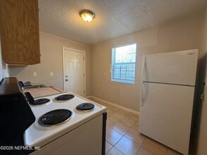 1709 Dot St in Jacksonville, FL - Building Photo - Building Photo