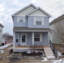 1007 NE Clear Creek Rd