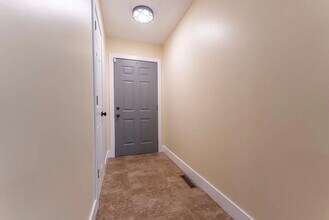 2970 W Buena Vista St in Springfield, MO - Building Photo - Building Photo