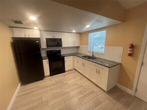 5401 65th Ave N in Pinellas Park, FL - Building Photo - Building Photo