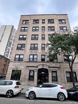 3933 N Clarendon Ave in Chicago, IL - Building Photo