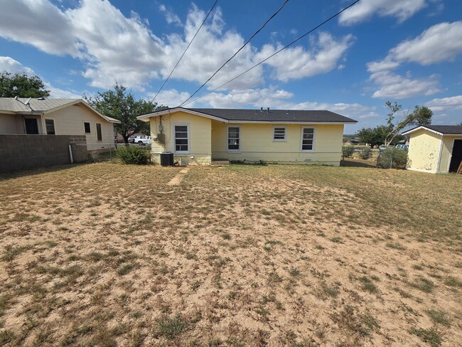 property at 1004 Howell St