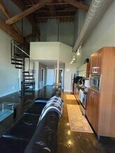 113 W 5th St in Kansas City, MO - Building Photo - Building Photo