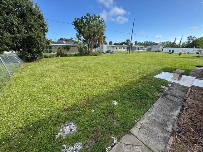 22236 Montrose Ave in Port Charlotte, FL - Building Photo - Building Photo