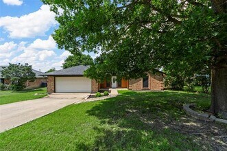 307 E 6th St in Prosper, TX - Building Photo - Building Photo