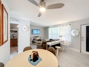 651 NE 60th St in Miami, FL - Building Photo - Building Photo