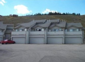 359 Warren Ave in Silverthorne, CO - Building Photo - Building Photo