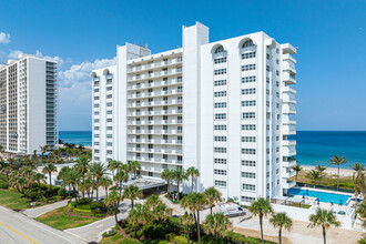 Three Thousand South in Boca Raton, FL - Building Photo - Building Photo