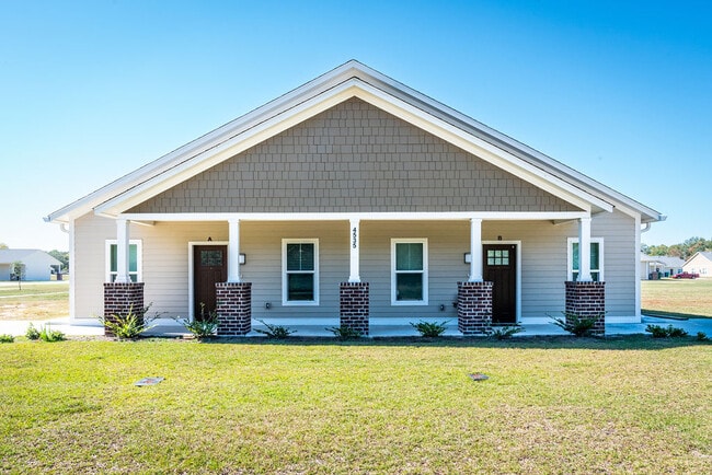 North Park Estates in Gulfport, MS - Building Photo - Building Photo