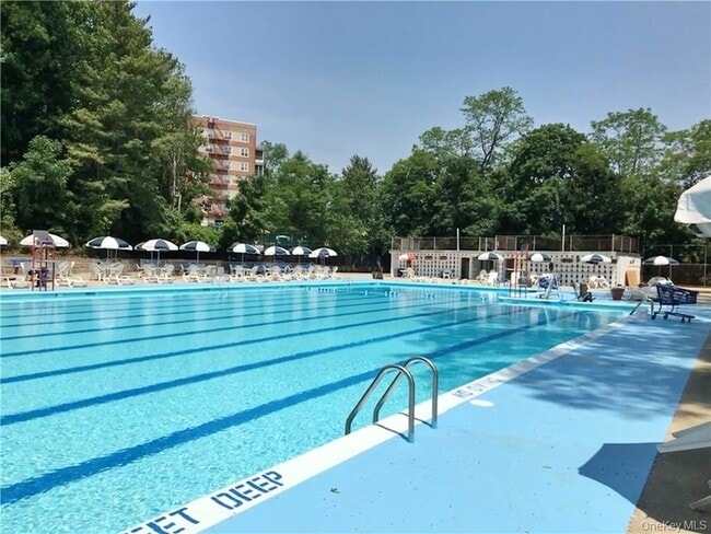 property at 2 Sadore Ln