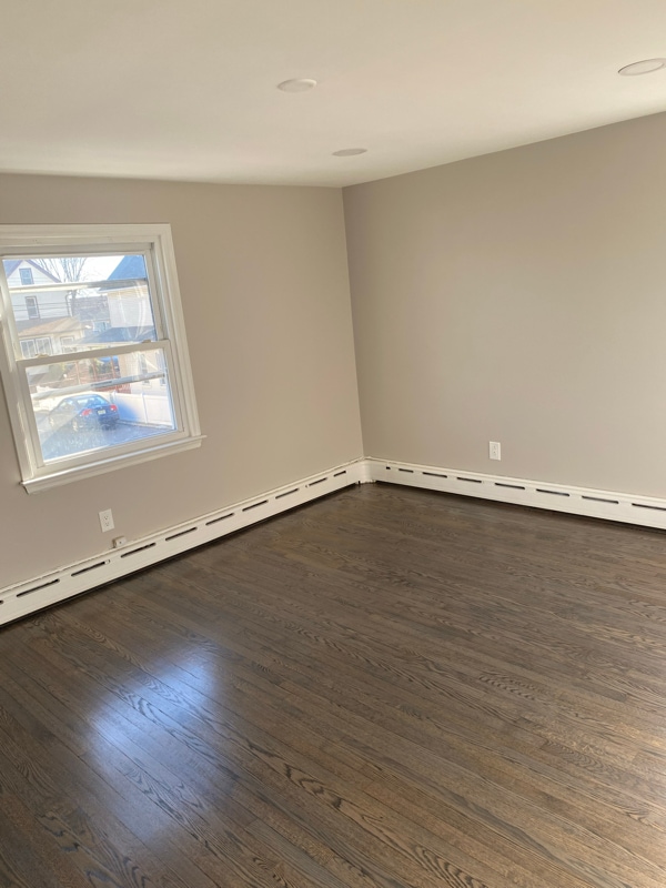 723 Bordentown Ave in South Amboy, NJ - Foto de edificio - Building Photo