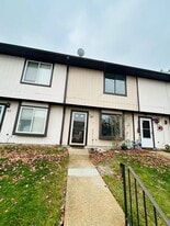 87 Creek Rd in Brick, NJ - Building Photo