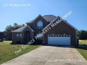 127 Redmeadow Dr in Advance, NC - Building Photo - Building Photo