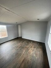 1019 S Jackson St in Athens, TN - Building Photo - Building Photo