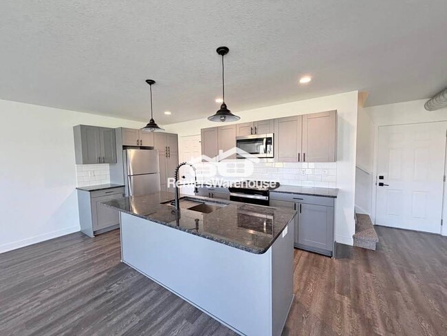 property at 2103 Willis Ave